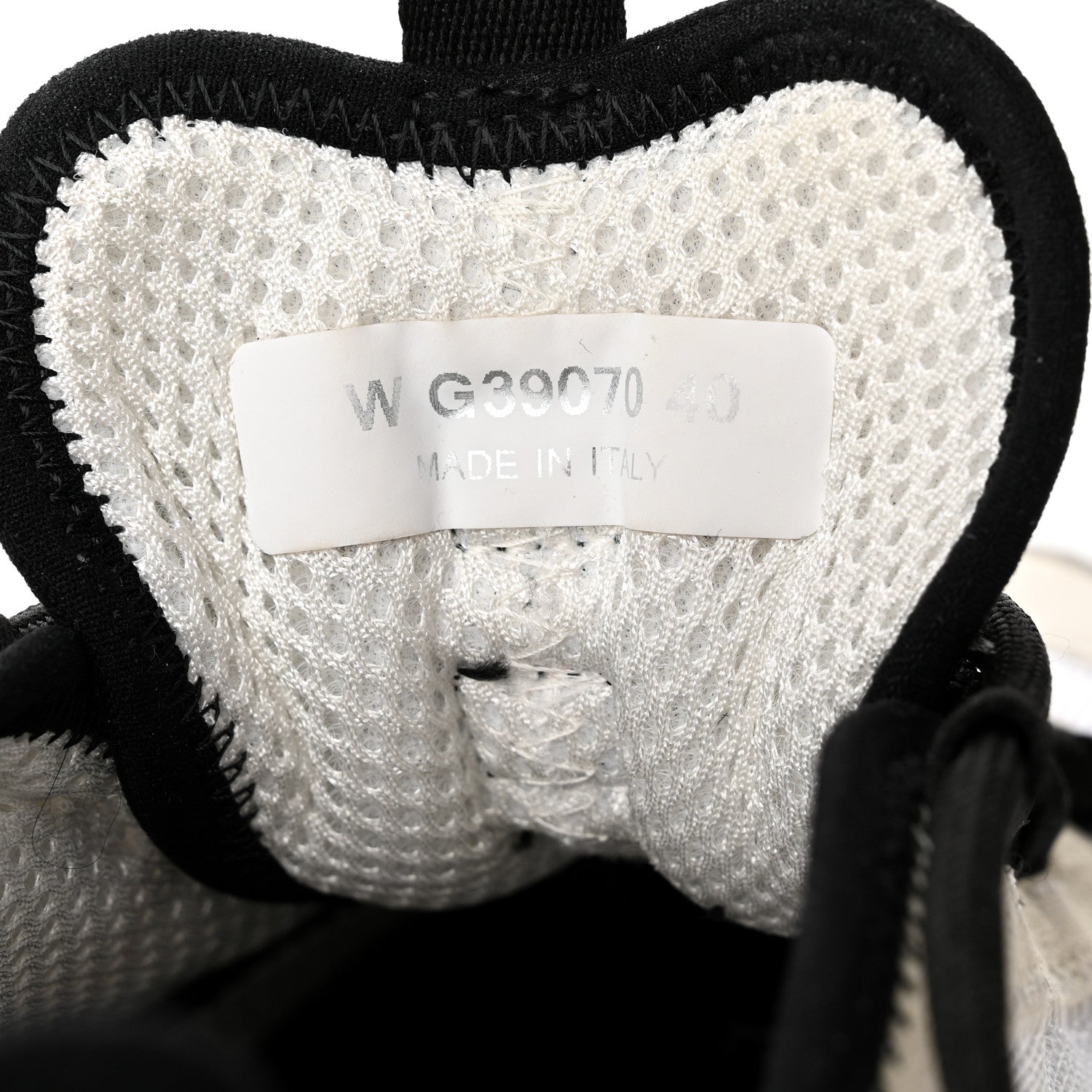 Chanel Velvet Calfskin Mixed Fibers CC Sneakers 40 White Black 8 of 13