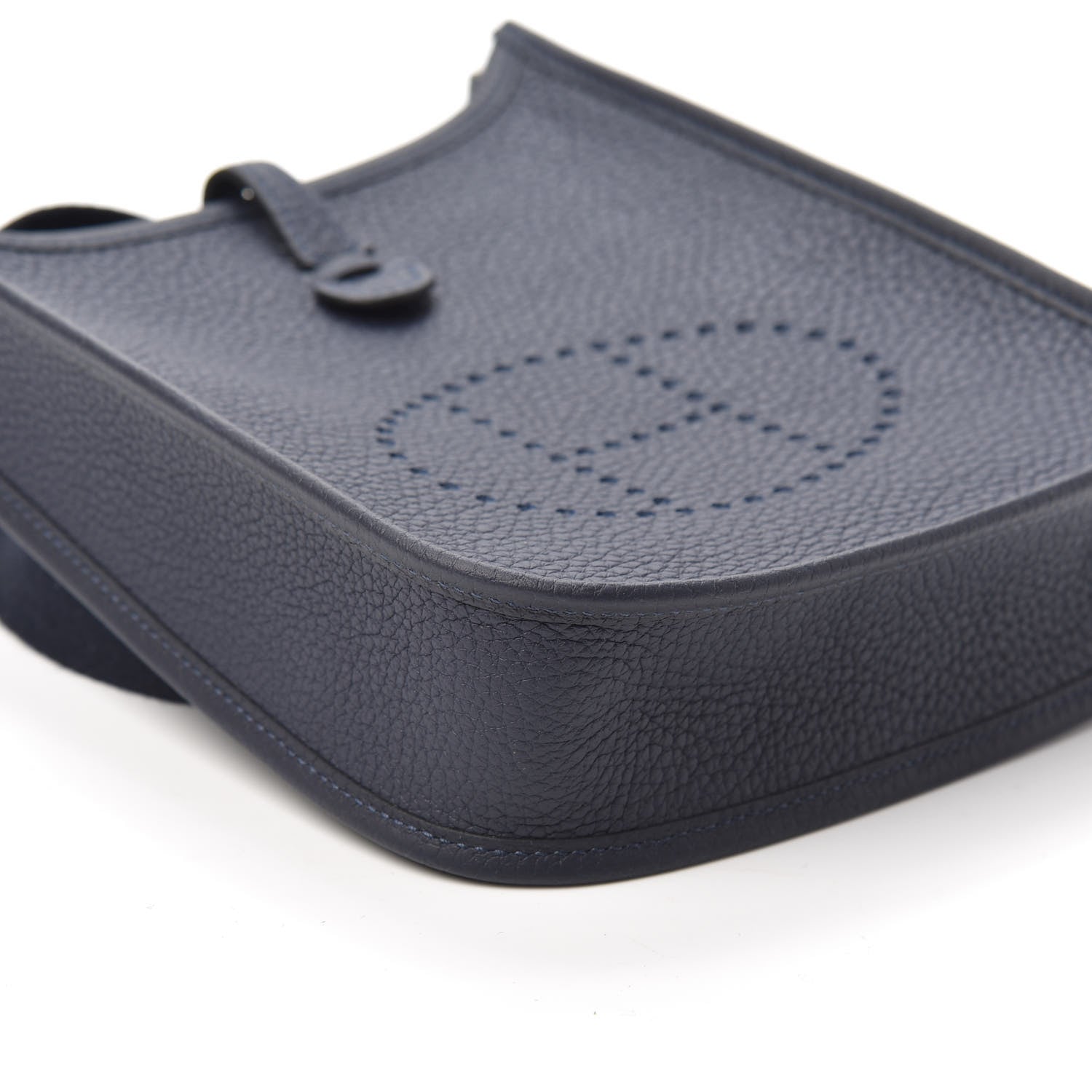 Hermes Taurillon Clemence Evelyne TPM Bleu Nuit 8 of 9