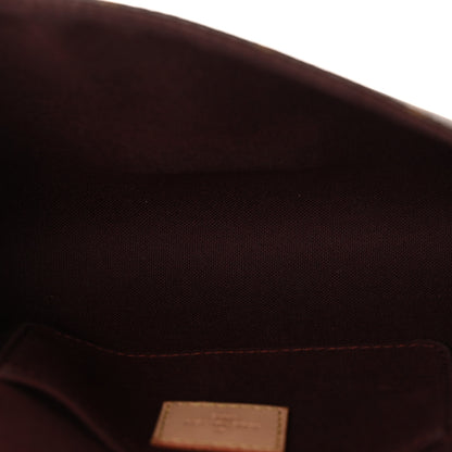 Louis Vuitton Monogram Favorite MM 5 of 12