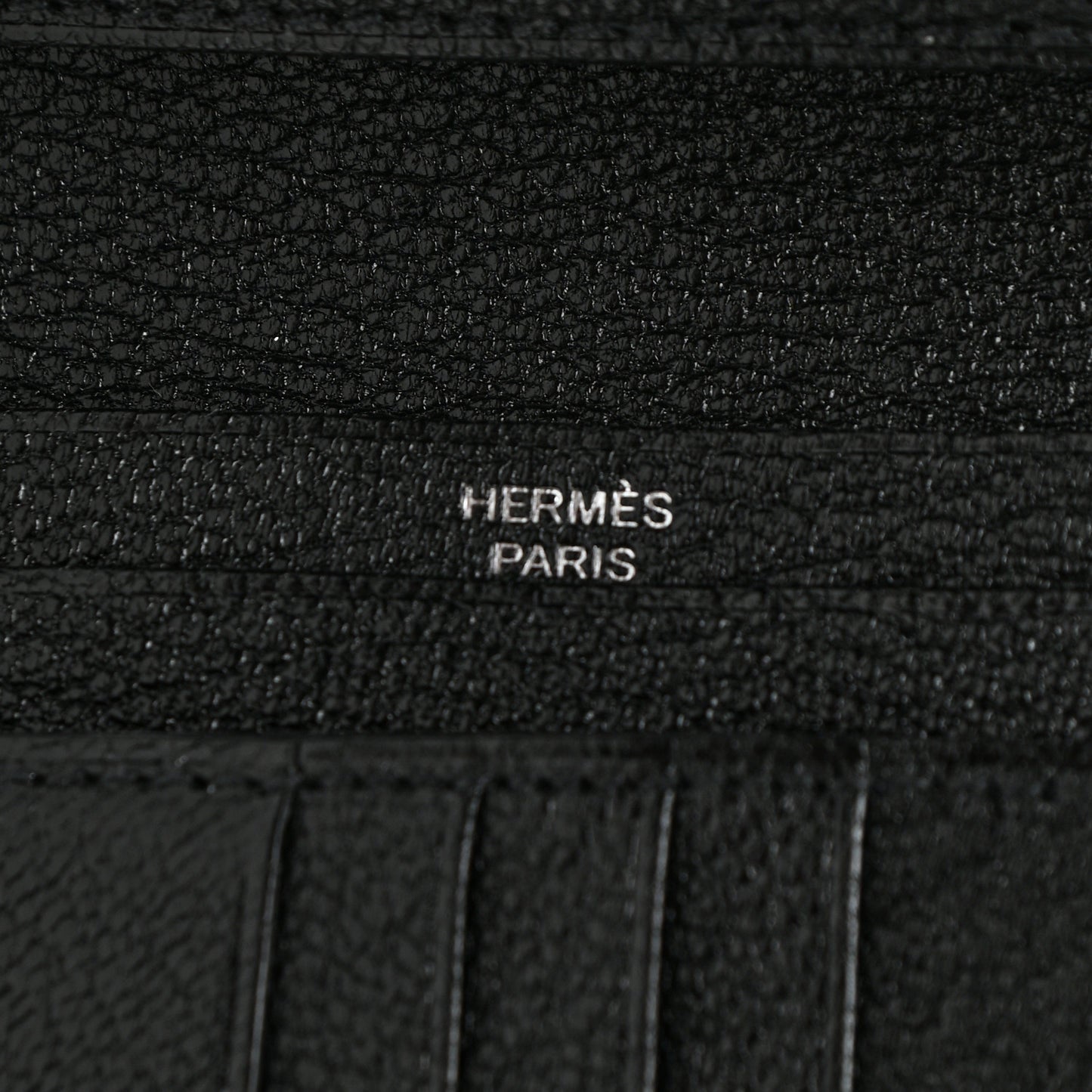 Chevre Mysore Bearn Compact Wallet Black