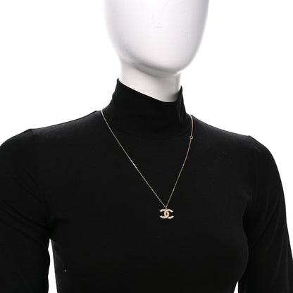 Chanel Pearl CC Pendant Necklace Gold 2 of 5