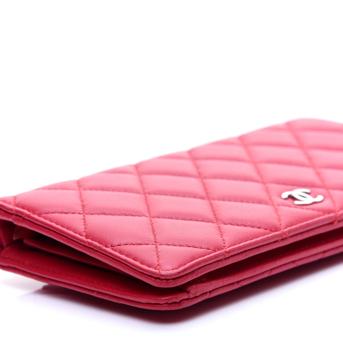 Lambskin Quilted Yen Wallet Fuchsia