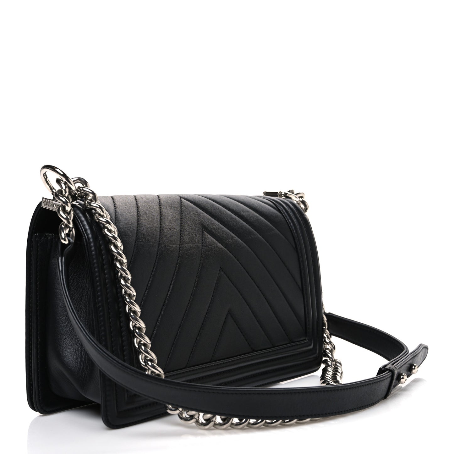 Calfskin Chevron Quilted Medium Boy Flap Black
