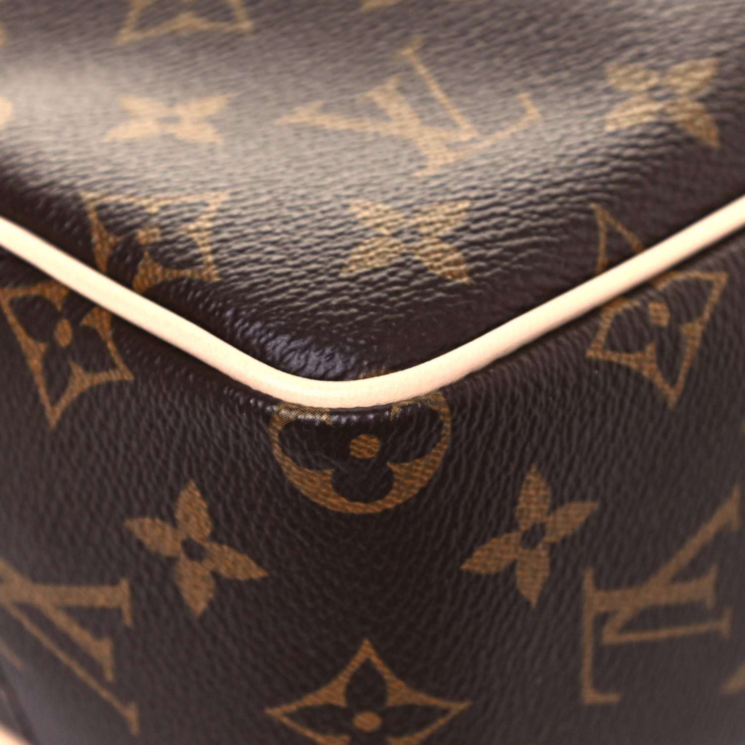 Louis Vuitton Monogram Toiletry Bag 25 10 of 12