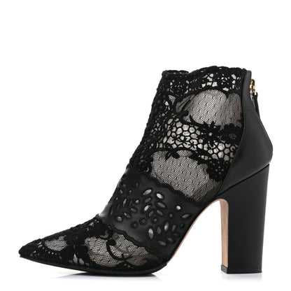 Valentino Garavani Calfskin Lace Tulle Pointed Toe Ankle Boots 39.5 Black 1 of 9