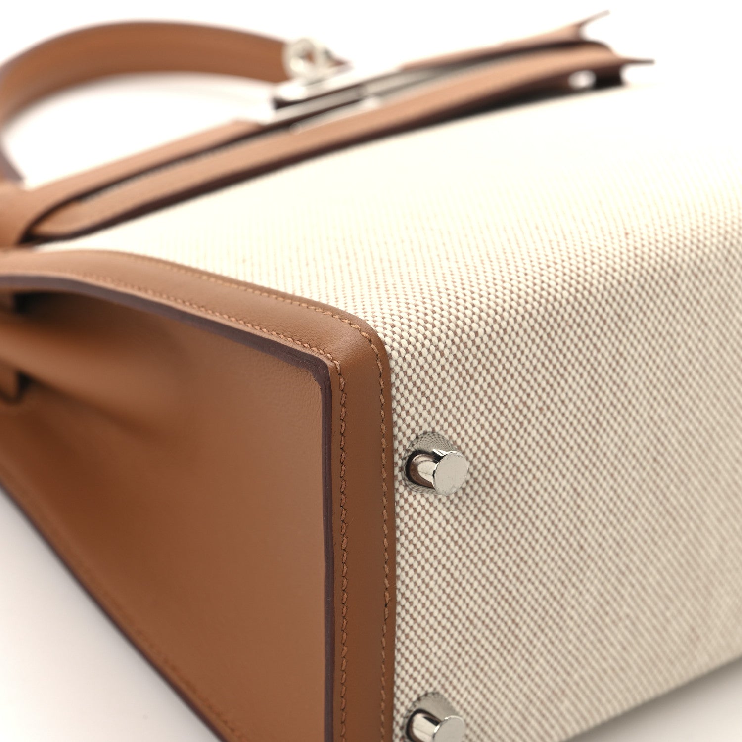 Hermes Toile H Swift Kelly Sellier 25 Ecru Gold 9 of 13