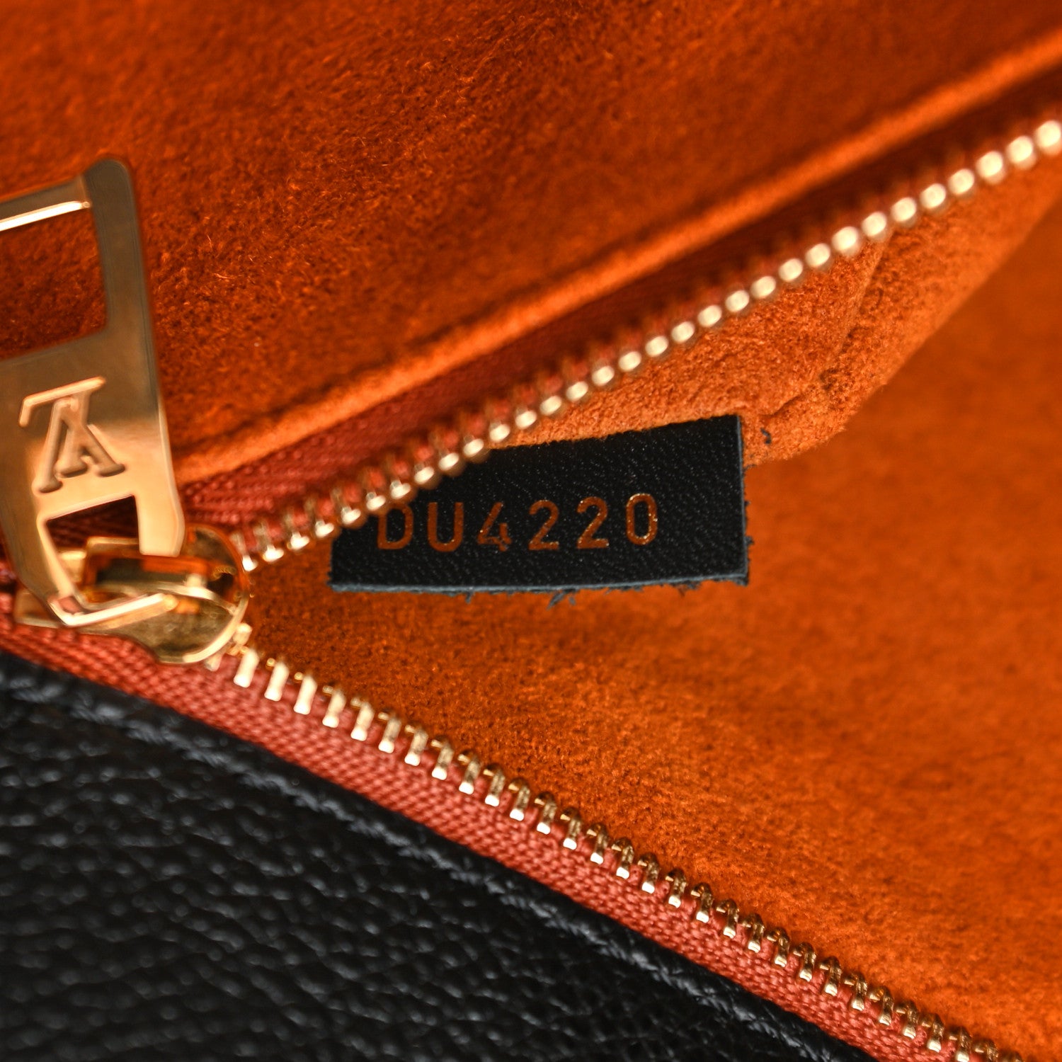 Louis Vuitton Empreinte Monogram Giant Onthego GM Black 7 of 11