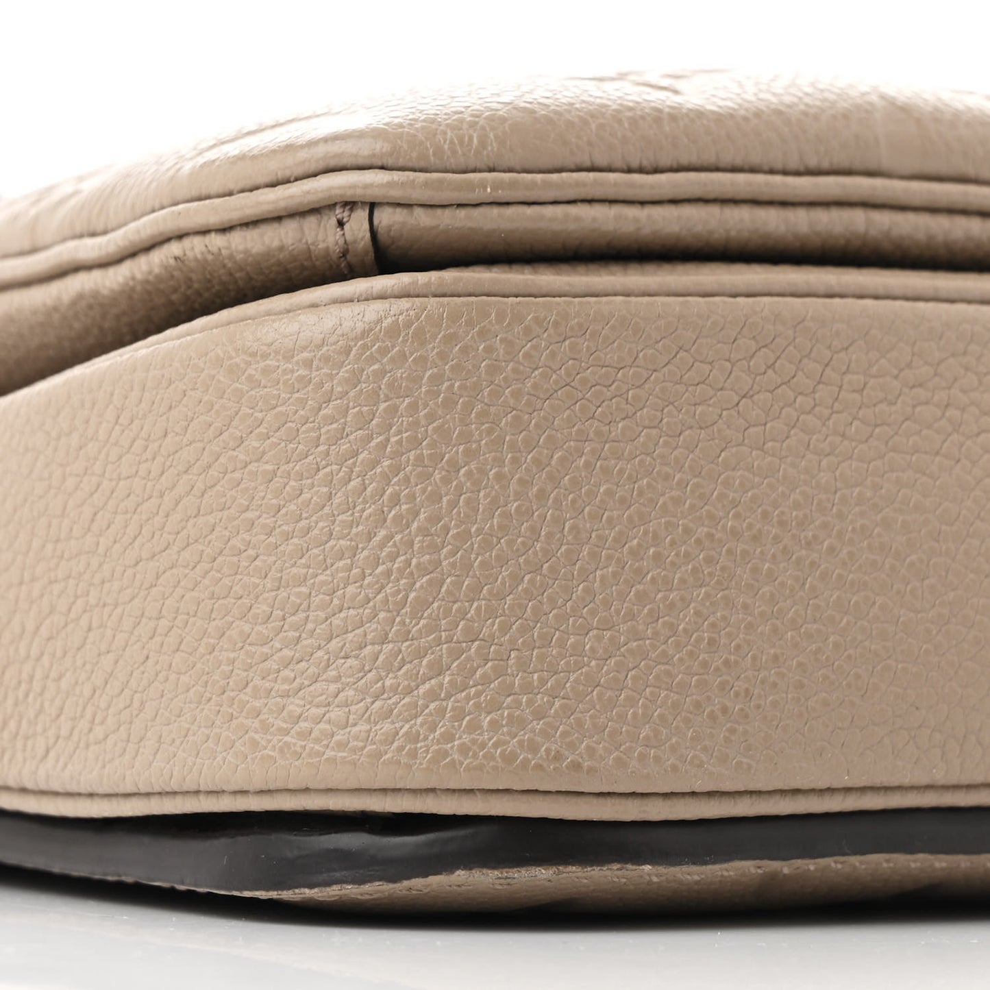Empreinte Pochette Metis Tourterelle
