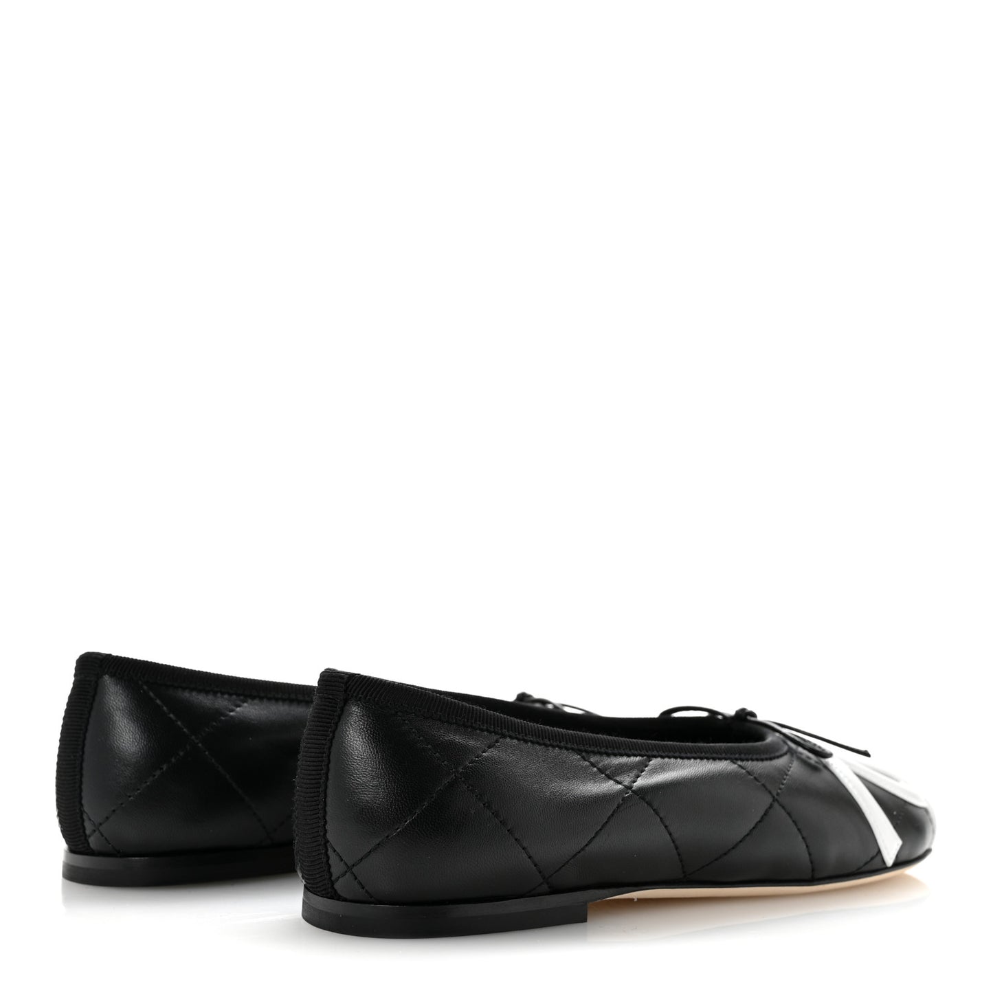 Lambskin Quilted CC Cambon Ballet Flats 36 Black White