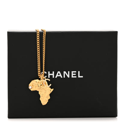 Chanel Crystal Pearl CC Africa Pendant Necklace Gold White 6 of 6
