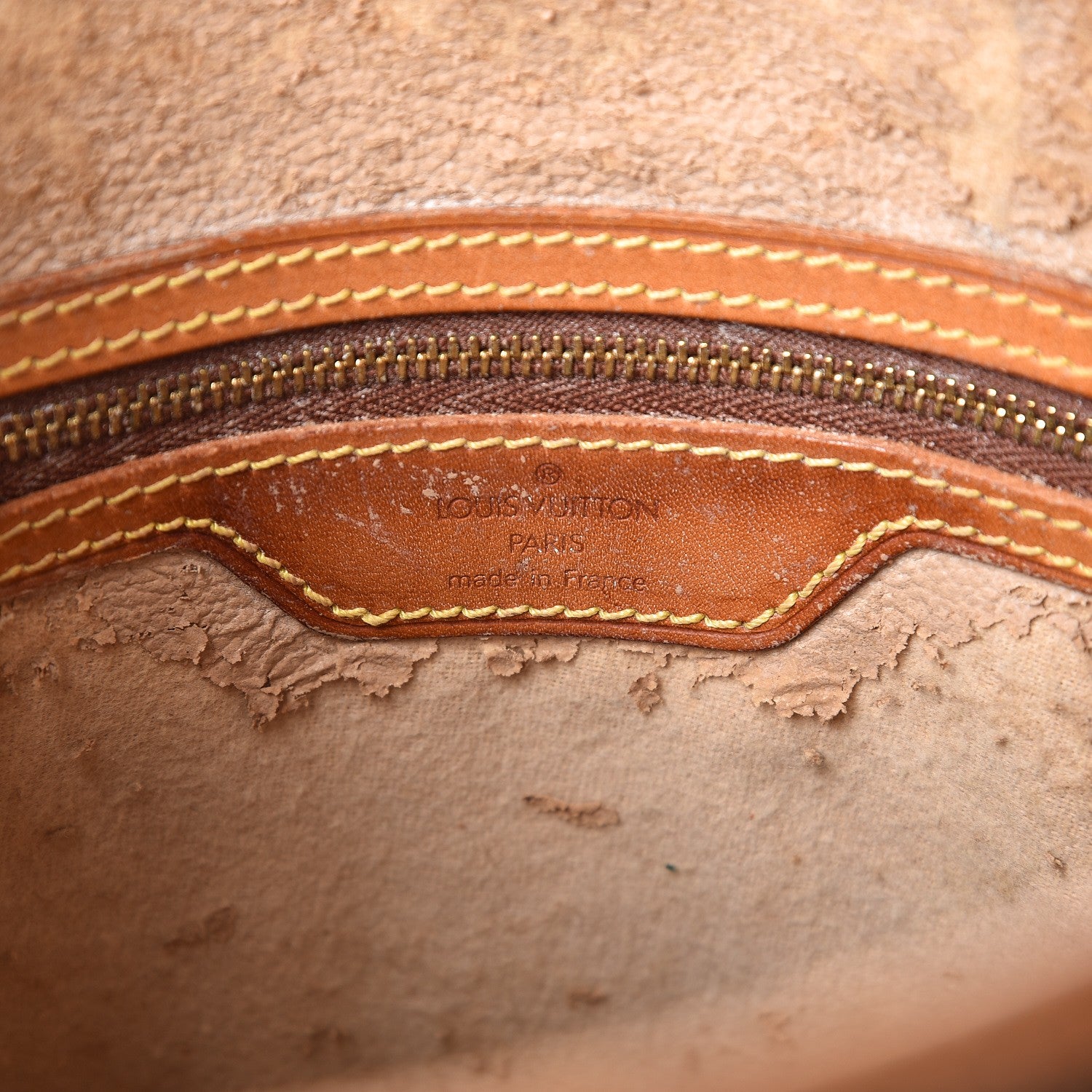 Louis Vuitton Monogram Petit Bucket 23 9 of 12