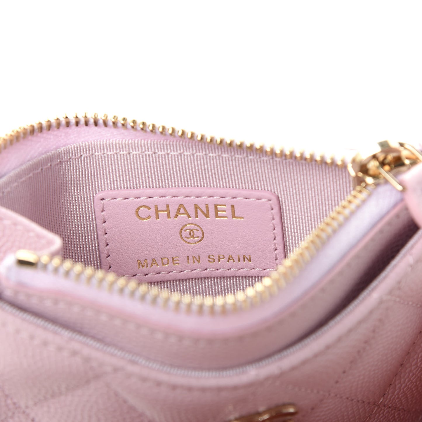 Caviar Quilted CC Zip Card Holder Light Pink
