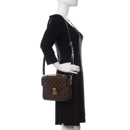 Louis Vuitton Monogram Pochette Metis 2 of 12