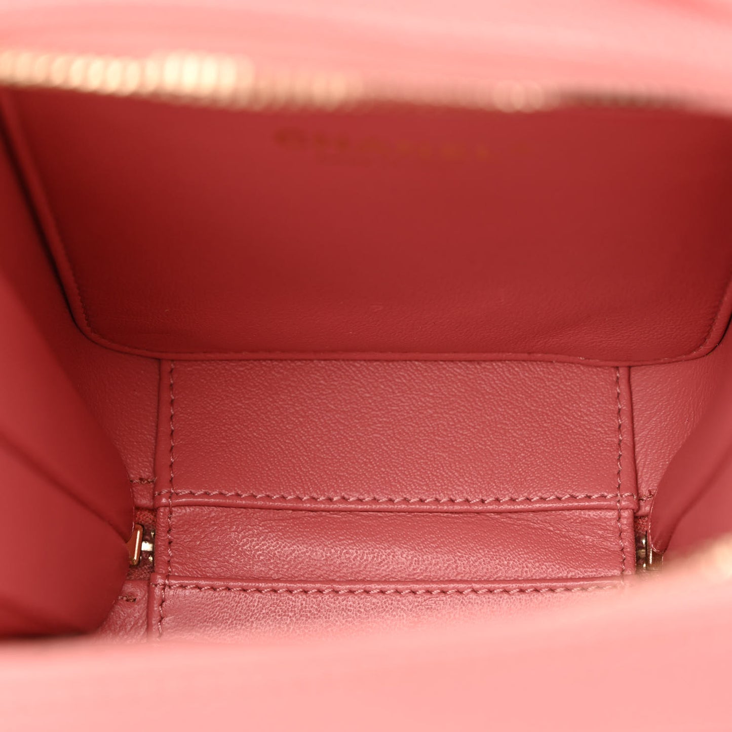 Caviar Quilted CC North South Filigree Vanity Case Pink