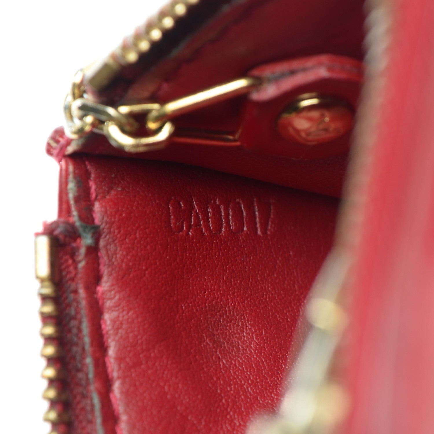 Louis Vuitton Vernis Key Pouch Pomme D'Amour 7 of 7