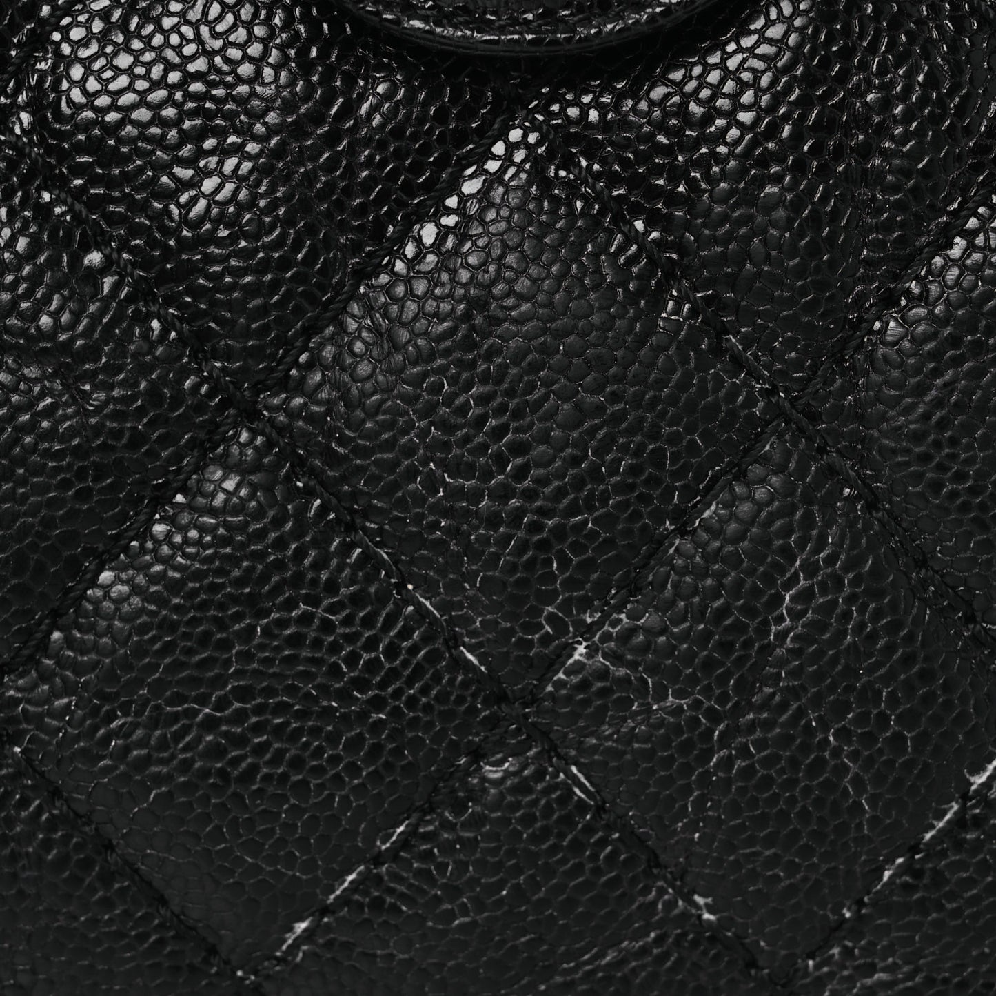 Crumpled Grained Calfskin Quilted Coco Pleats Clutch Black