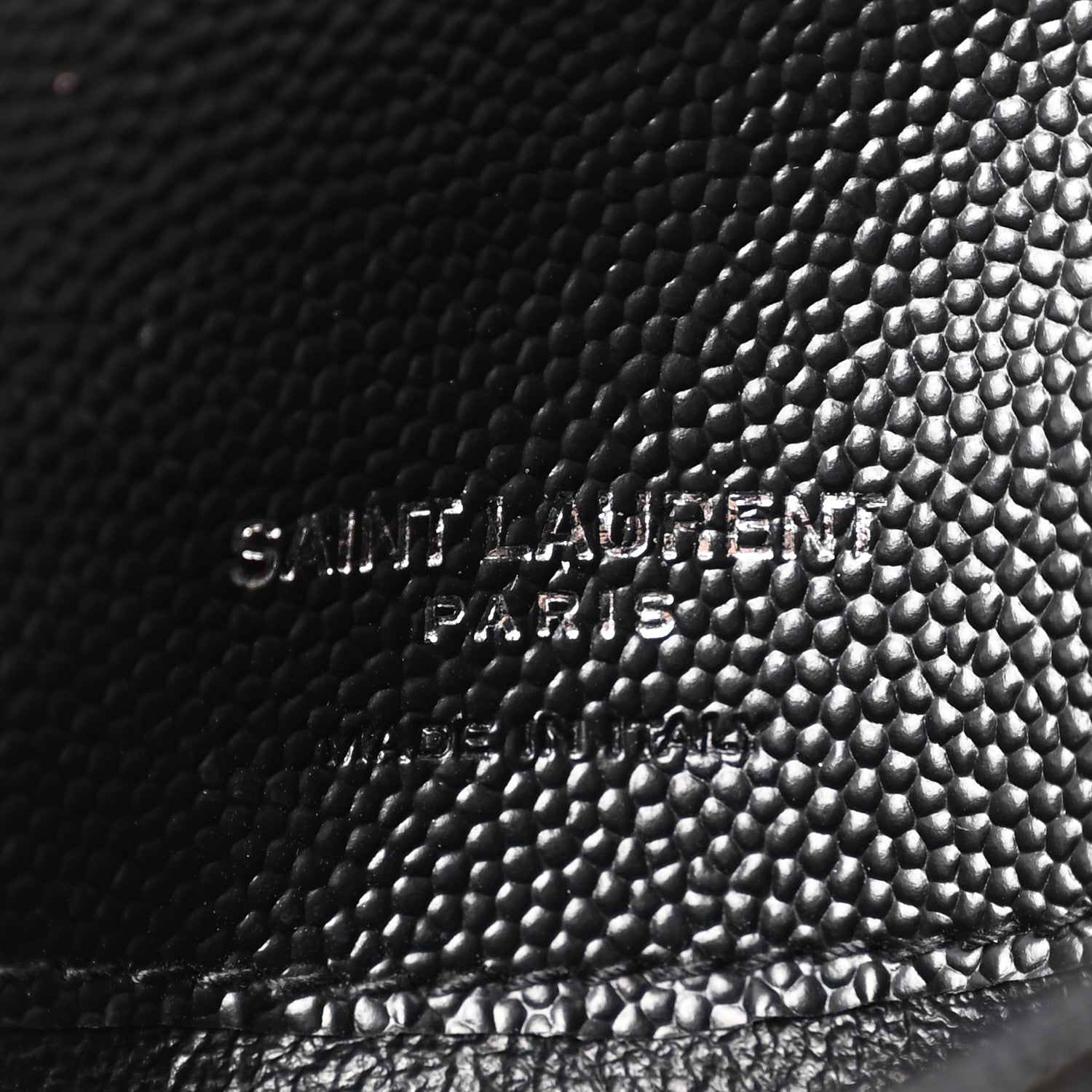Saint Laurent Grain De Poudre Matelasse Chevron Monogram Compact Wallet Black 6 of 7