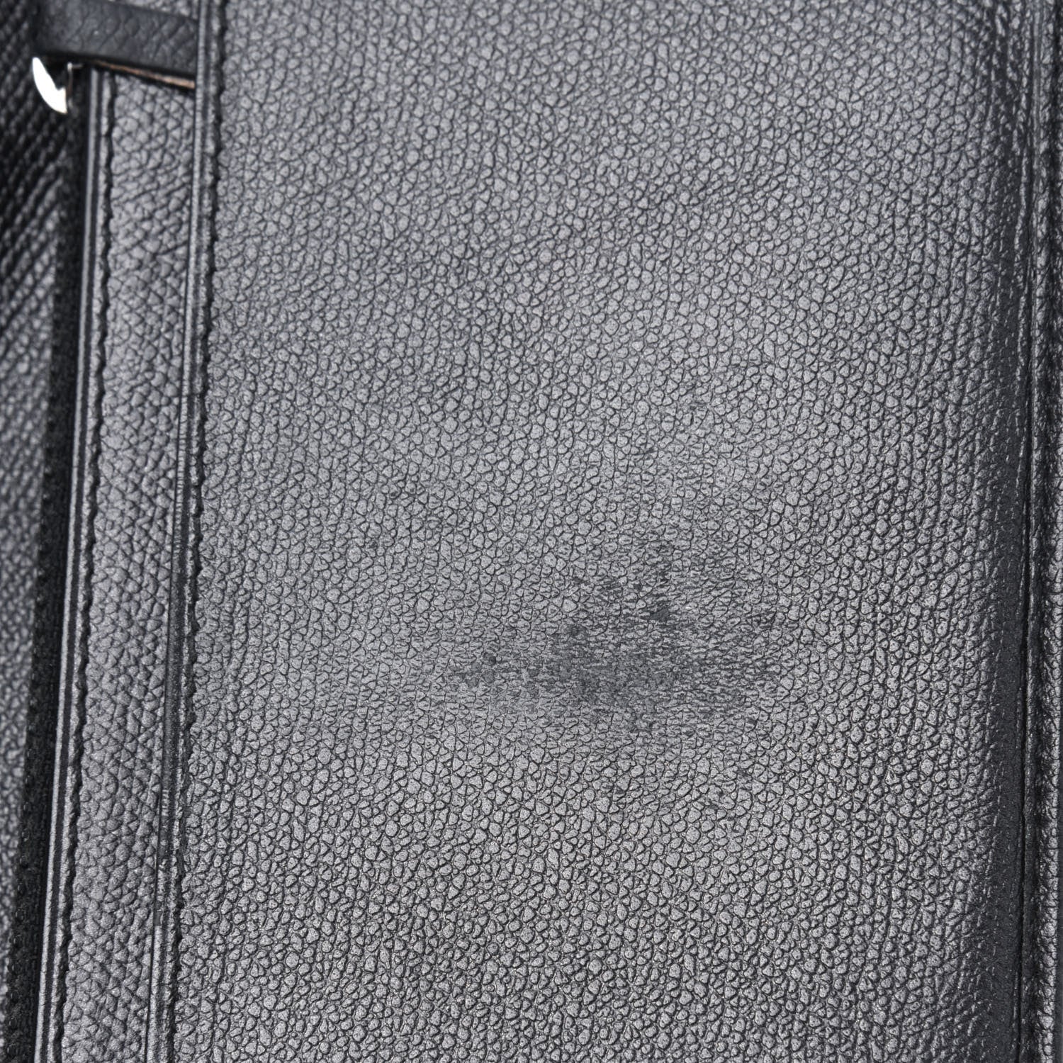 Chanel Grained Calfskin CC Button Yen Wallet Black 4 of 4