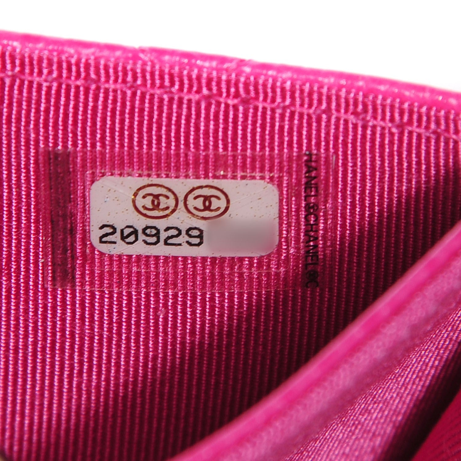Chanel Caviar Quilted CC Card Holder Pink 9 of 9