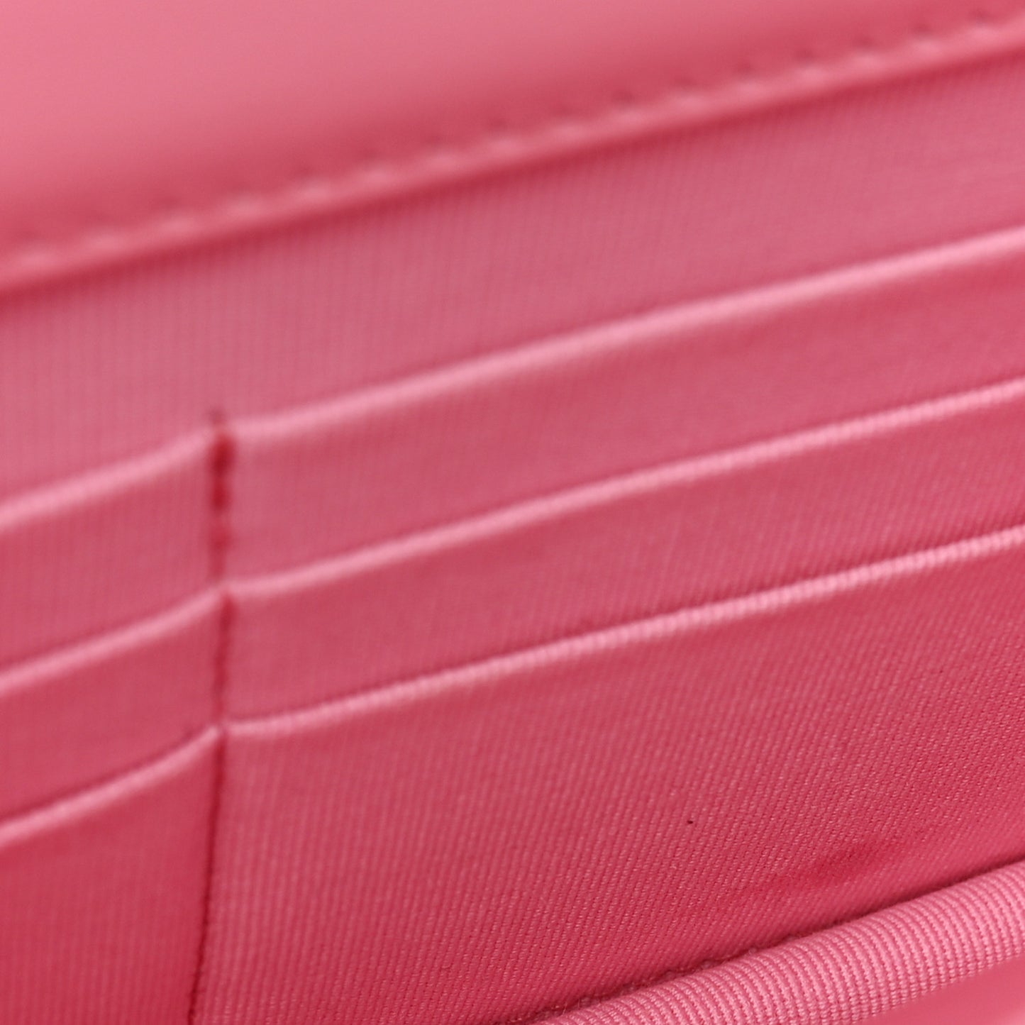 Caviar Quilted Boy Wallet On Chain WOC Pink