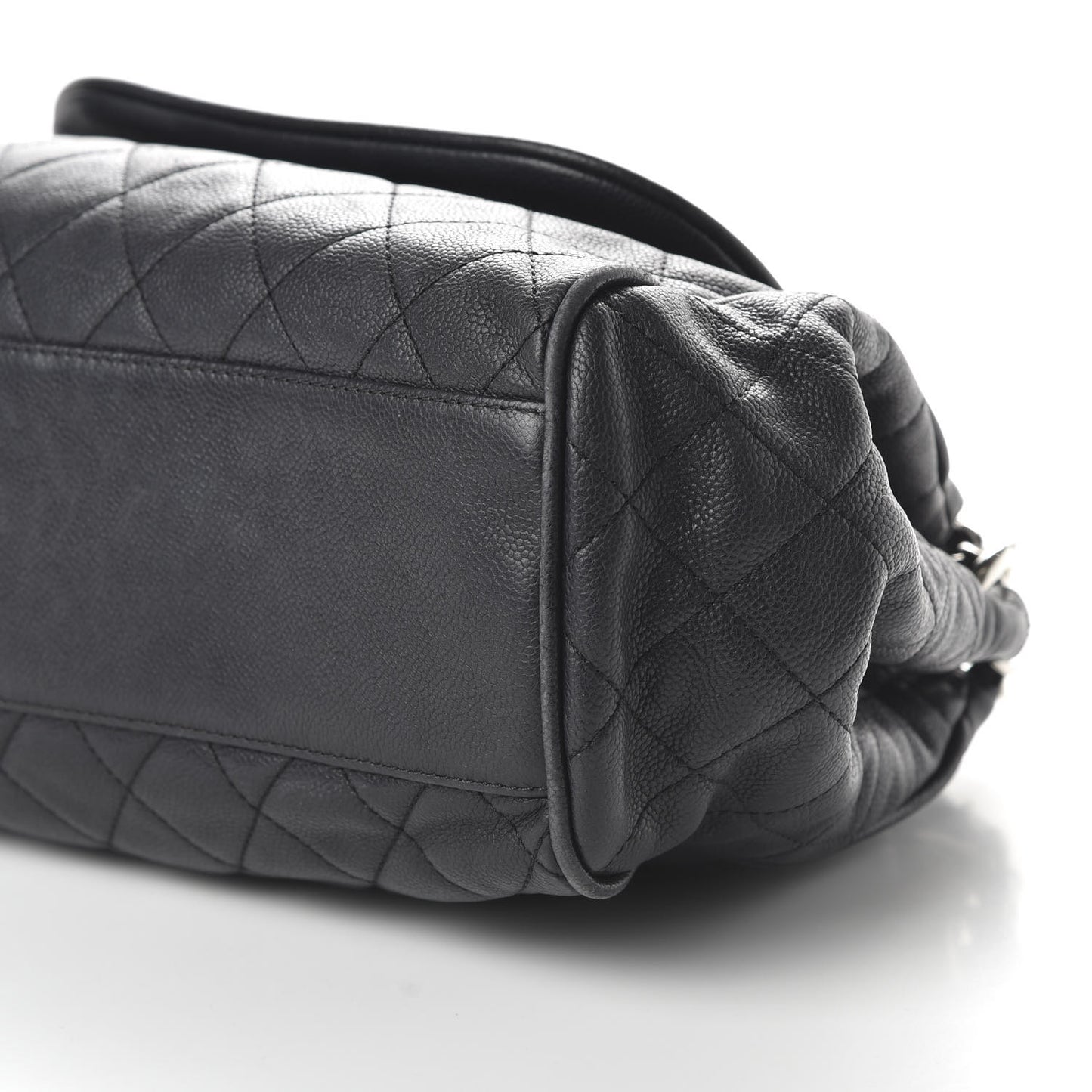 Caviar Quilted Timeless Accordion Flap Black