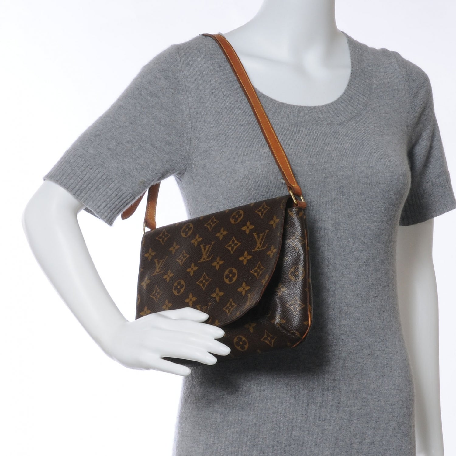 Louis Vuitton Monogram Musette Tango 2 of 7