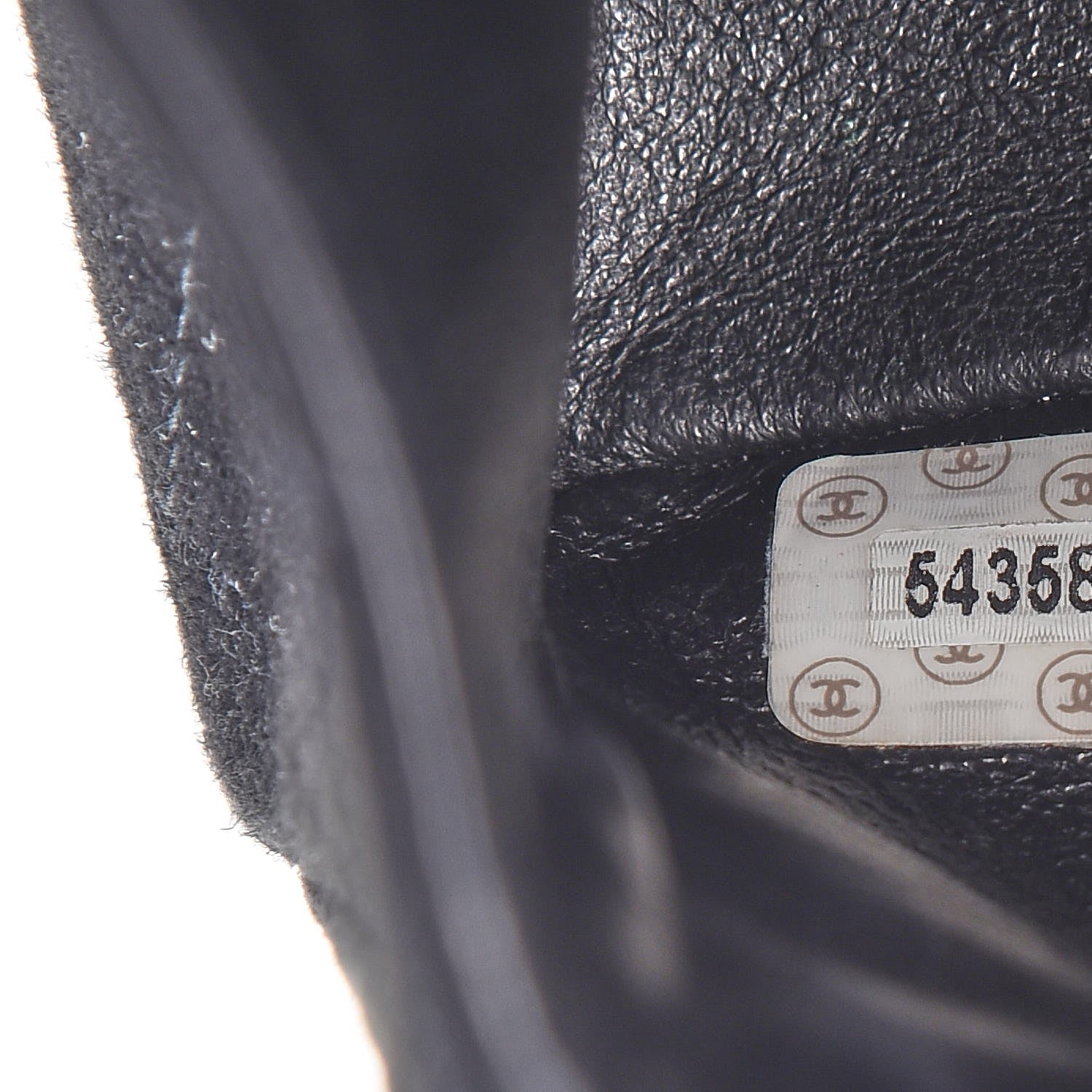 Chanel Suede 2.55 Reissue 225 Flap Black 8 of 17
