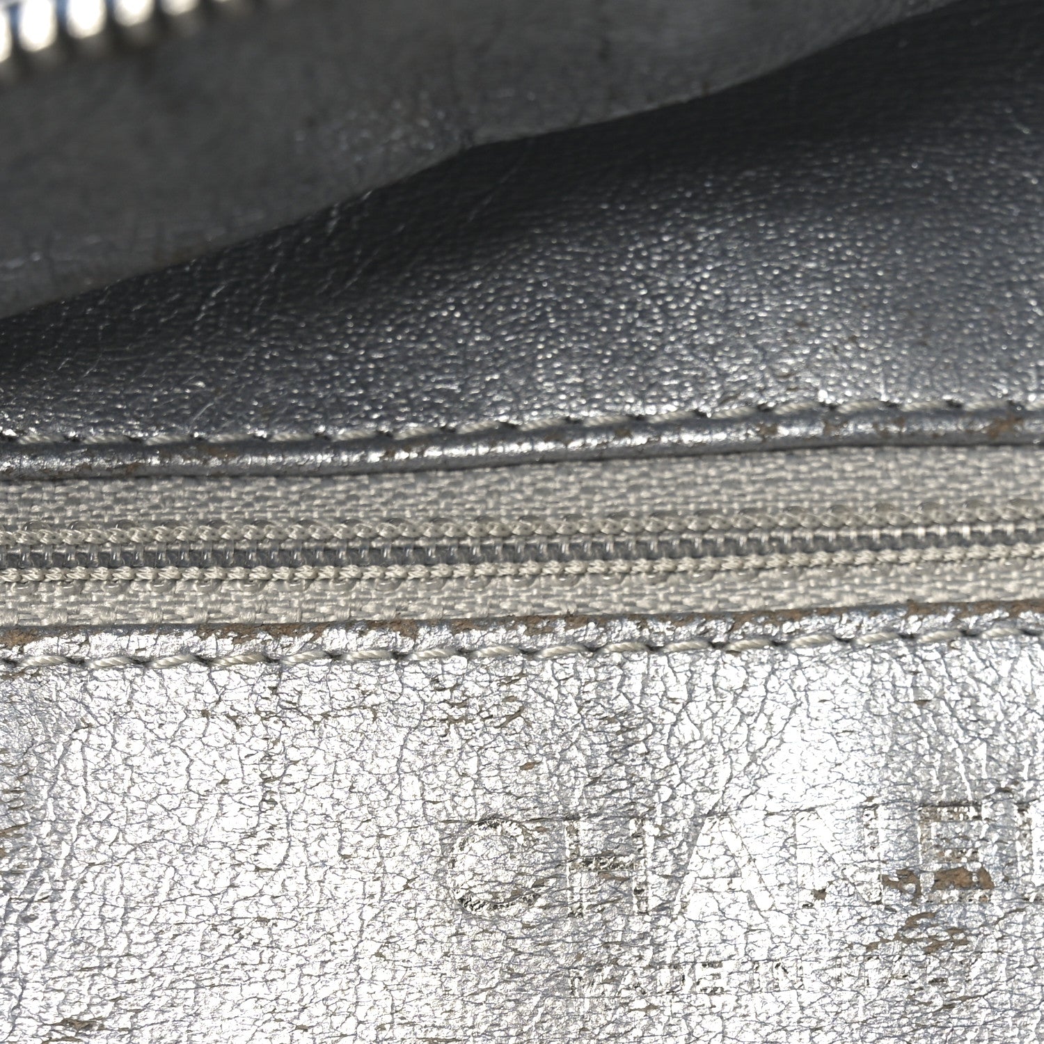 Chanel Patent Medium Luxe Ligne Bowler Black 6 of 11