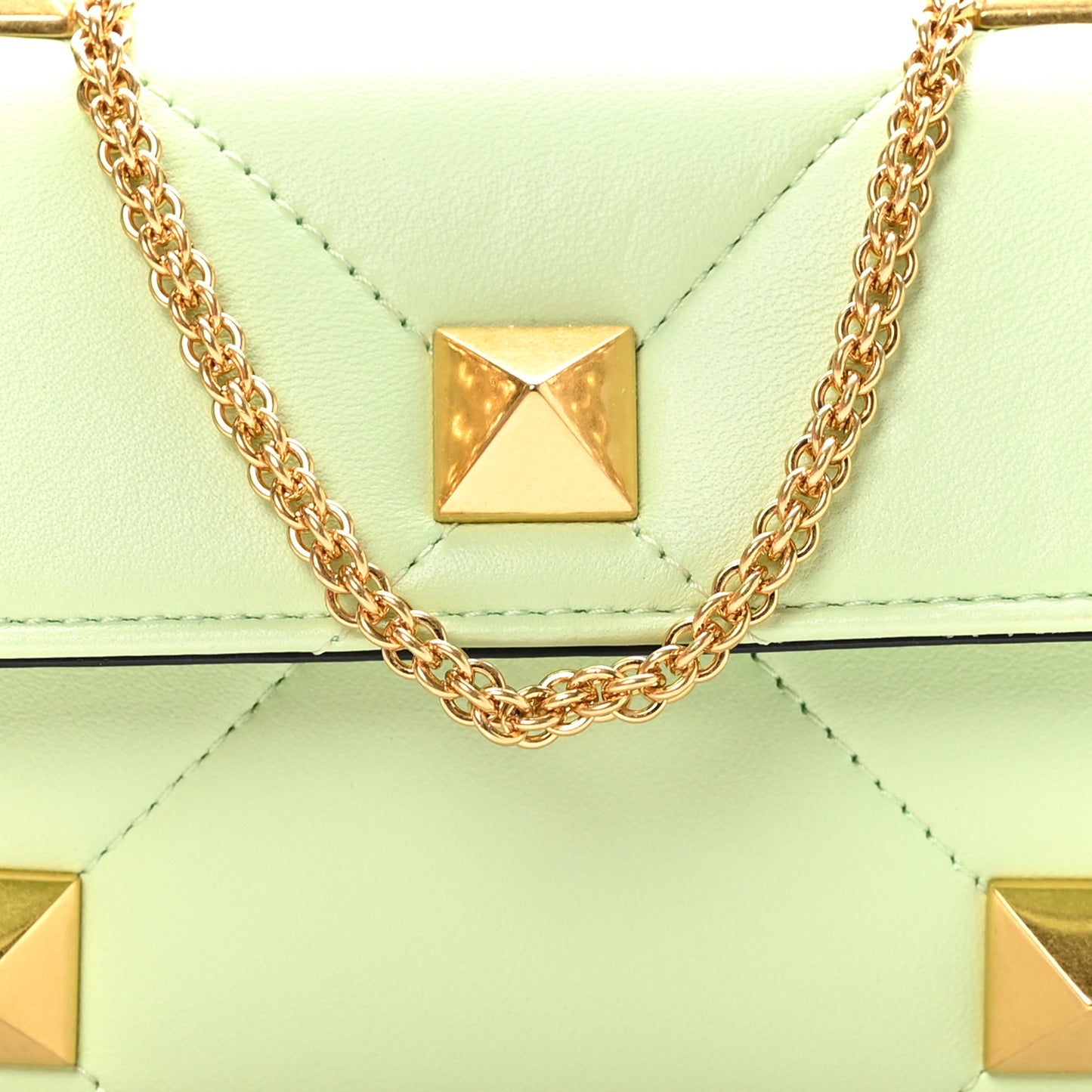 Nappa Roman Stud Wallet on Chain Ambrosia