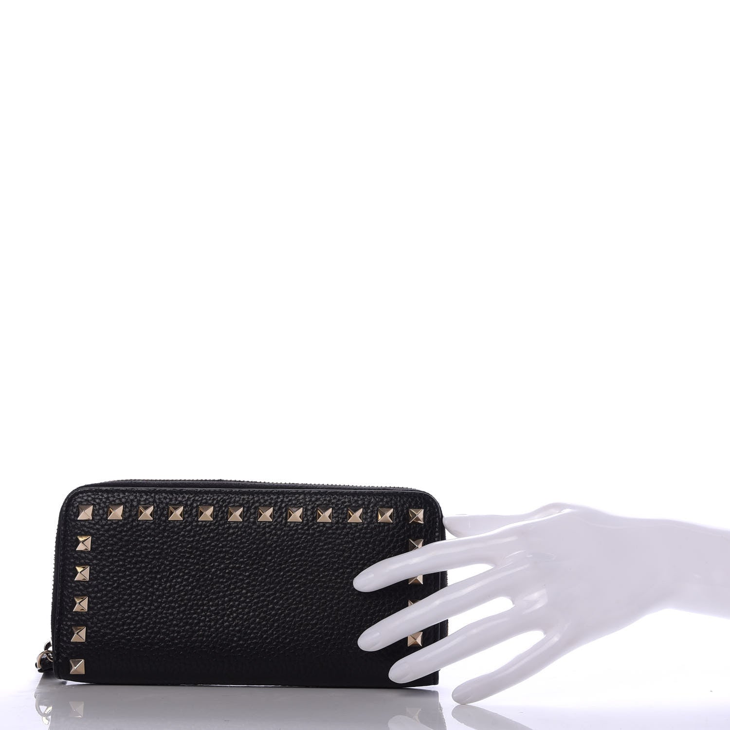 Valentino Garavani Pebbled Calfskin Rockstud Zip Around Wallet Black 2 of 6