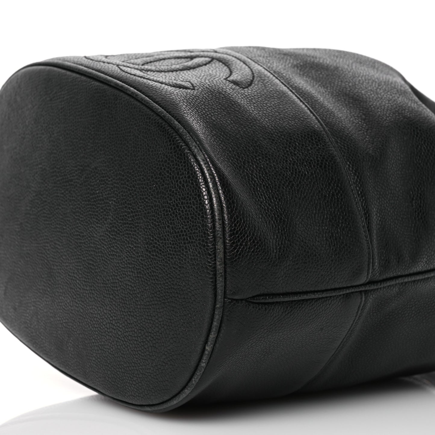 Caviar CC Drawstring Shoulder Bag Black