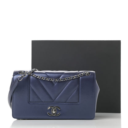 Chanel Metallic Sheepskin Chevron Quilted Medium Vintage Mademoiselle Flap Navy 11 of 11