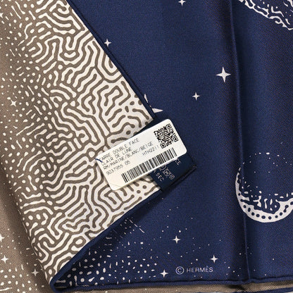 Hermes Silk Clair De Lune Double Face Scarf 90 Marine White Beige 4 of 5