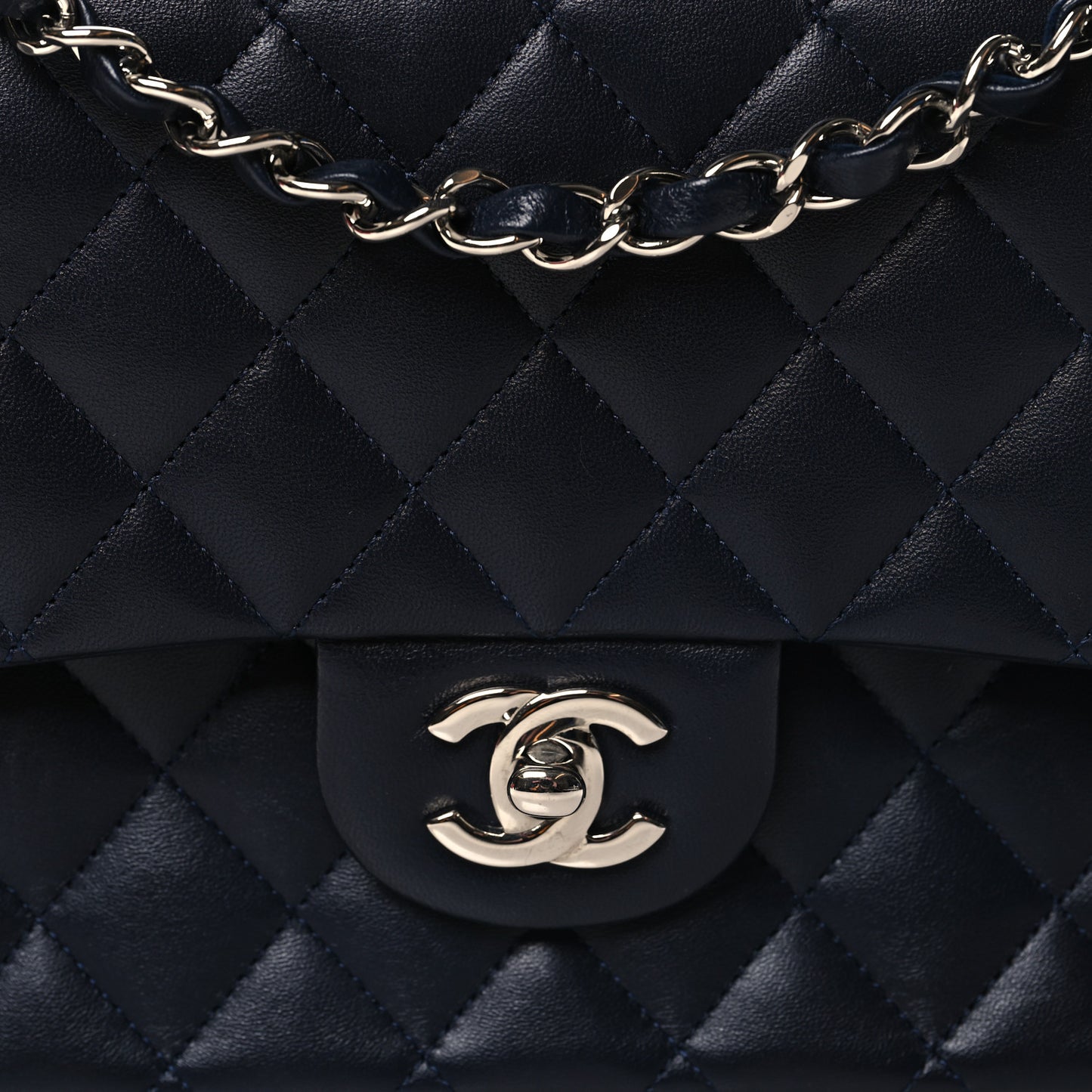 Lambskin Quilted Medium Double Flap Navy