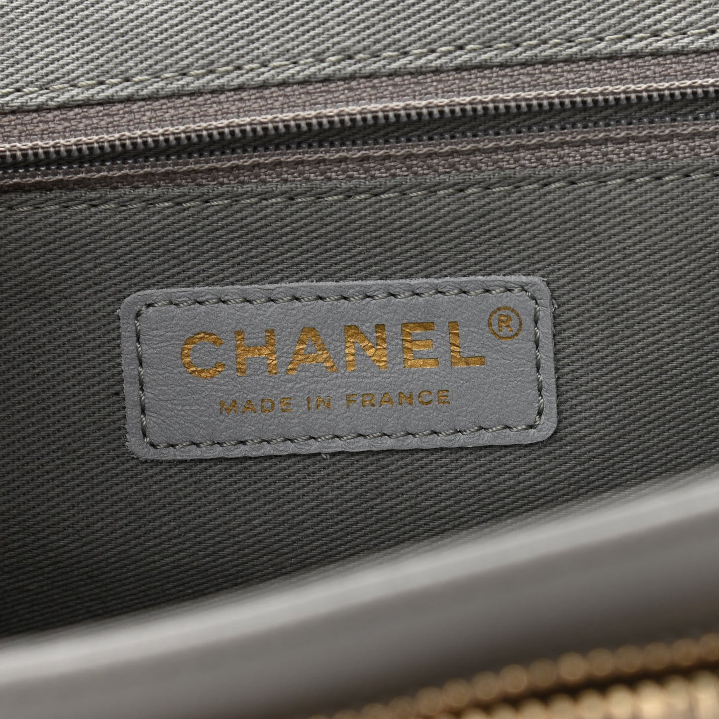 Caviar Quilted Large Business Affinity Flap Grey