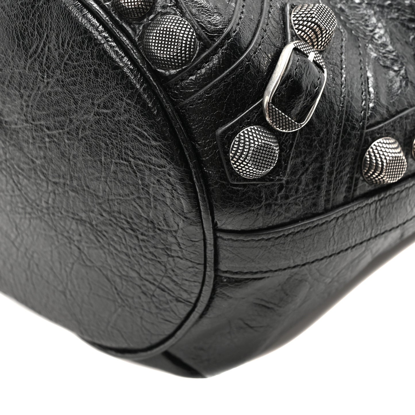 Agneau Arena Small Le Cagole Bucket Bag Black