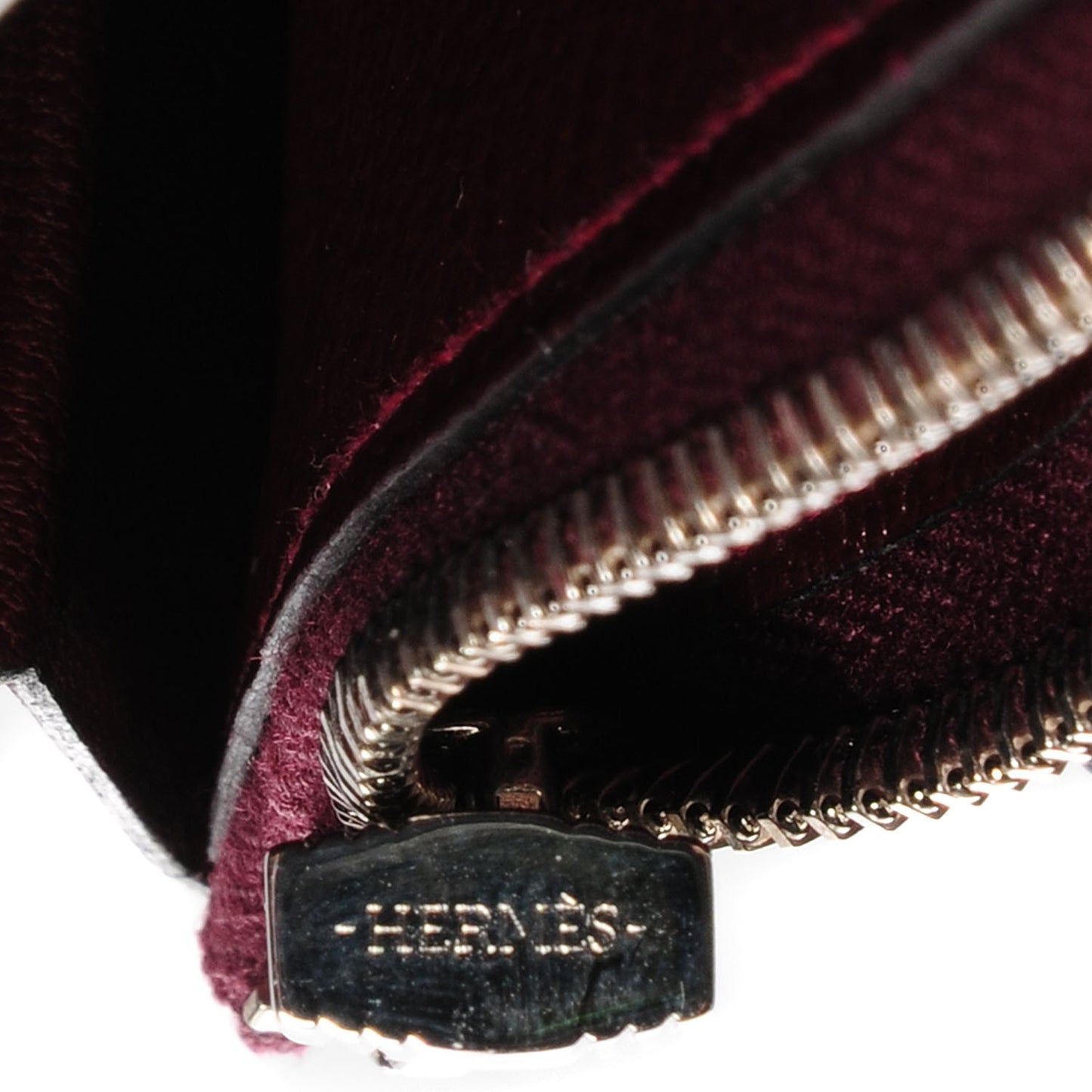 Chèvre Mysore Kelly Longue Wallet Prune