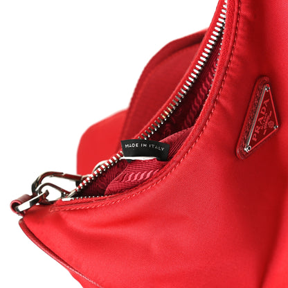Prada Nylon Re-Edition 2005 Shoulder Bag Rosso 7 of 22