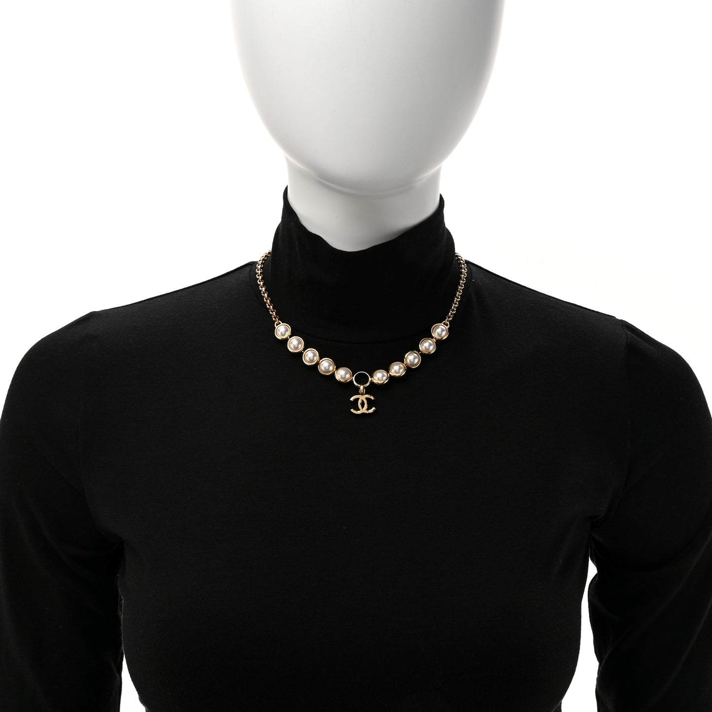 Pearl CC Short Necklace Gold