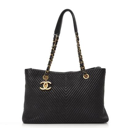 Chanel Wrinkled Lambskin Chevron Quilted Large Surpique Tote Black 1 of 9