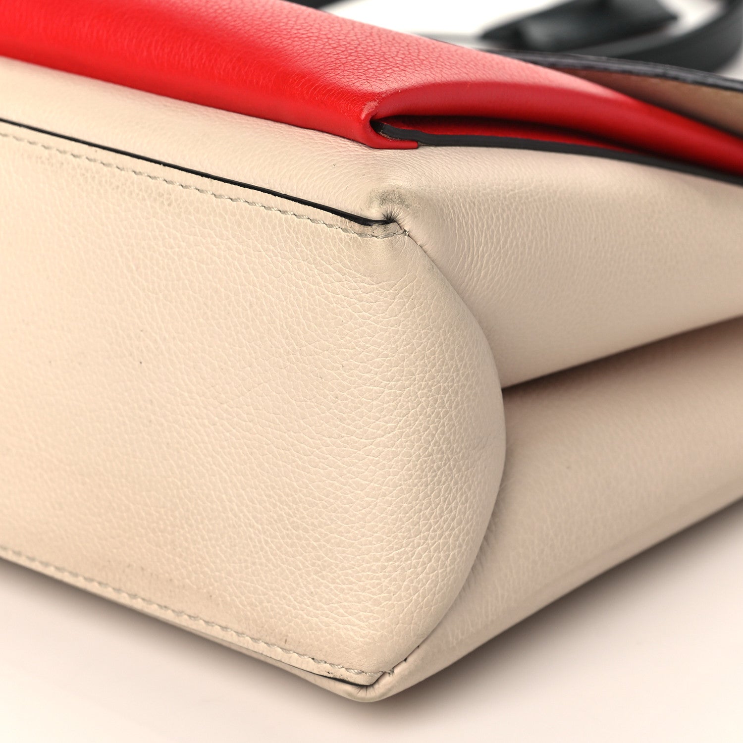 Louis Vuitton Soft Calfskin My Lockme Top Handle Kabuki Red Quartz Black 8 of 9