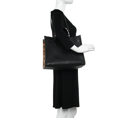 Louis Vuitton Empreinte Monogram Giant Wild At Heart Onthego MM Black 2 of 10