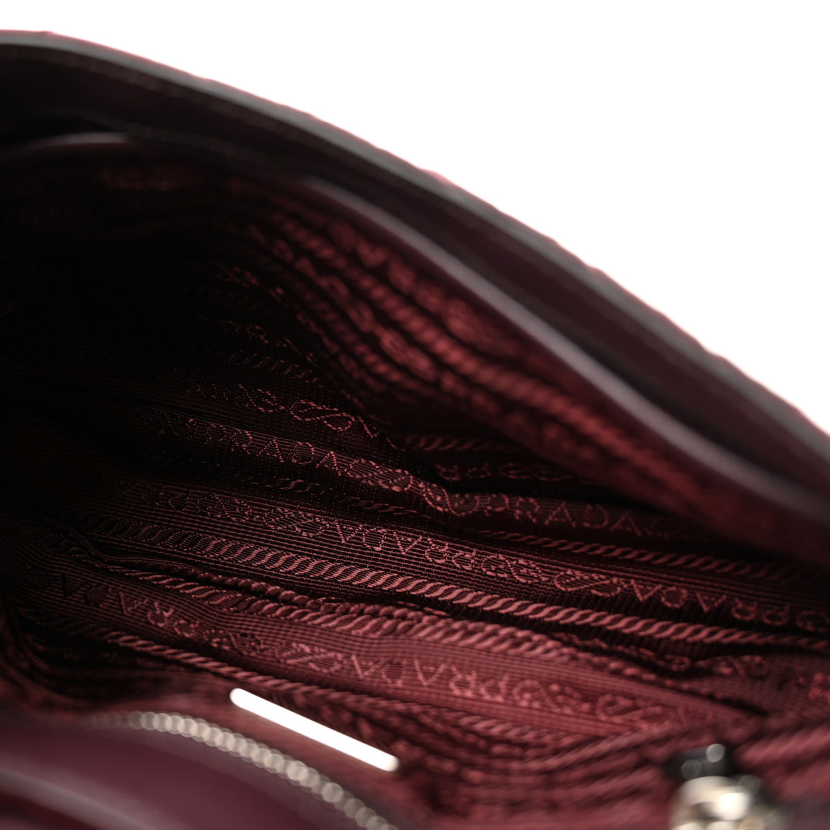 Nylon Tessuto Impunturato Quilted Flap Crossbody Granato