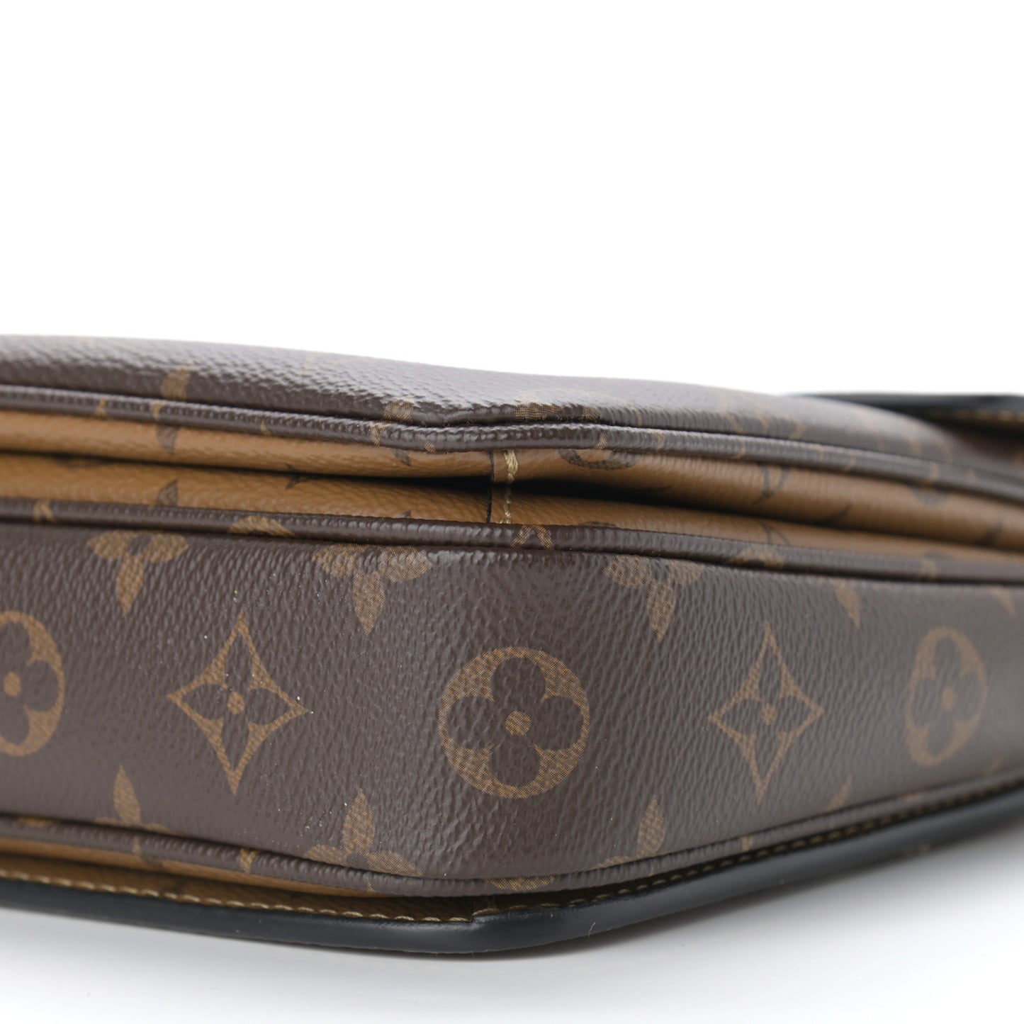 Reverse Monogram Pochette Metis