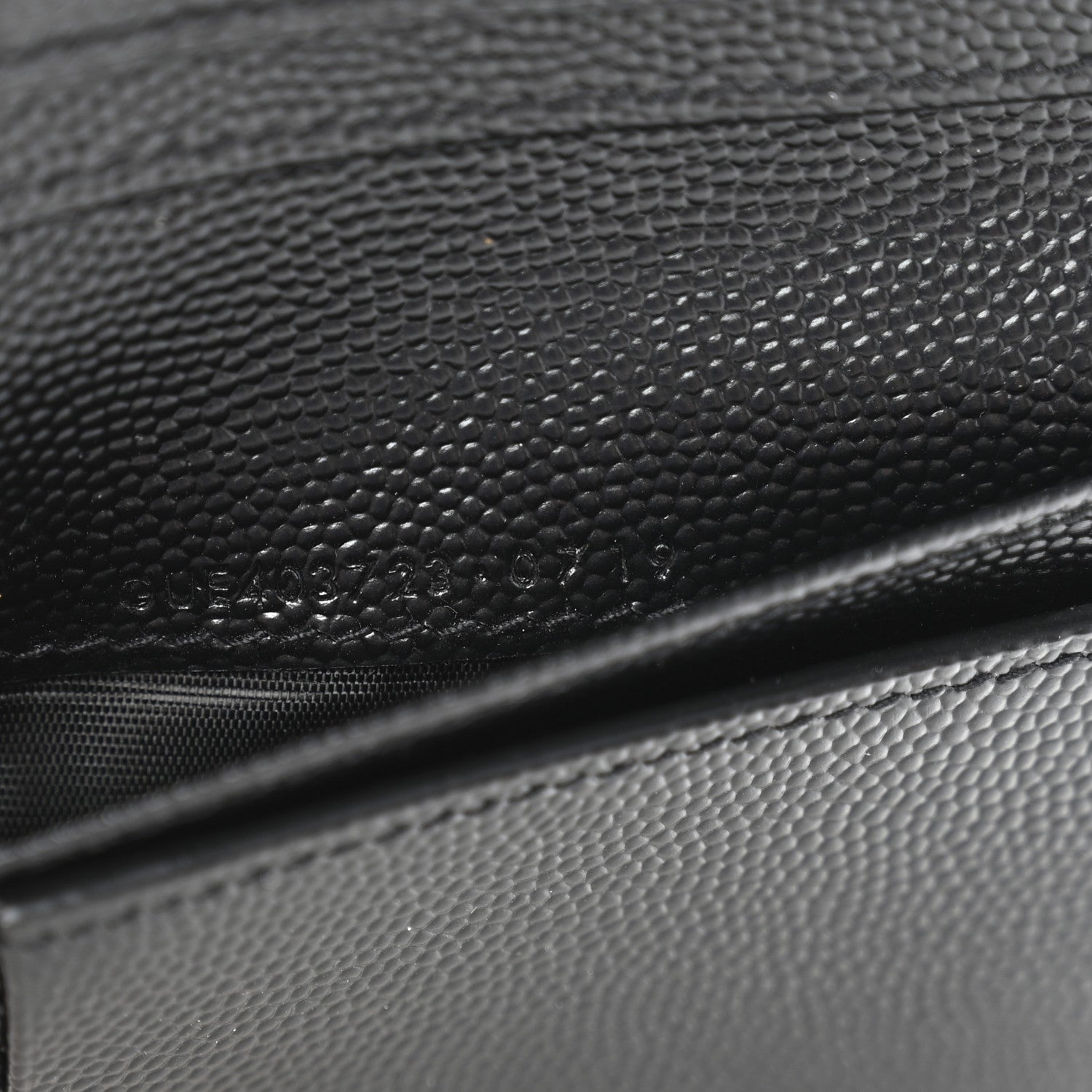 Saint Laurent Grain De Poudre Matelasse Chevron Monogram Compact Zip Around Wallet Black 7 of 9