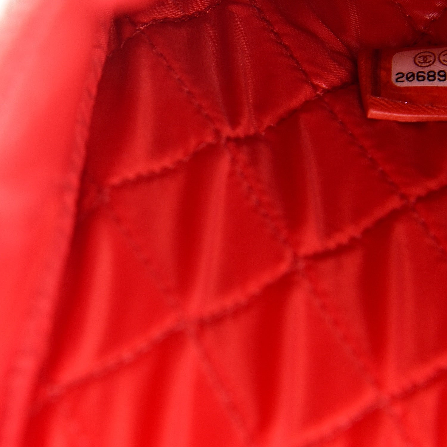 Chanel Patent Calfskin Quilted Valentine Hearts Medium O Cosmetic Case Red 5 of 8