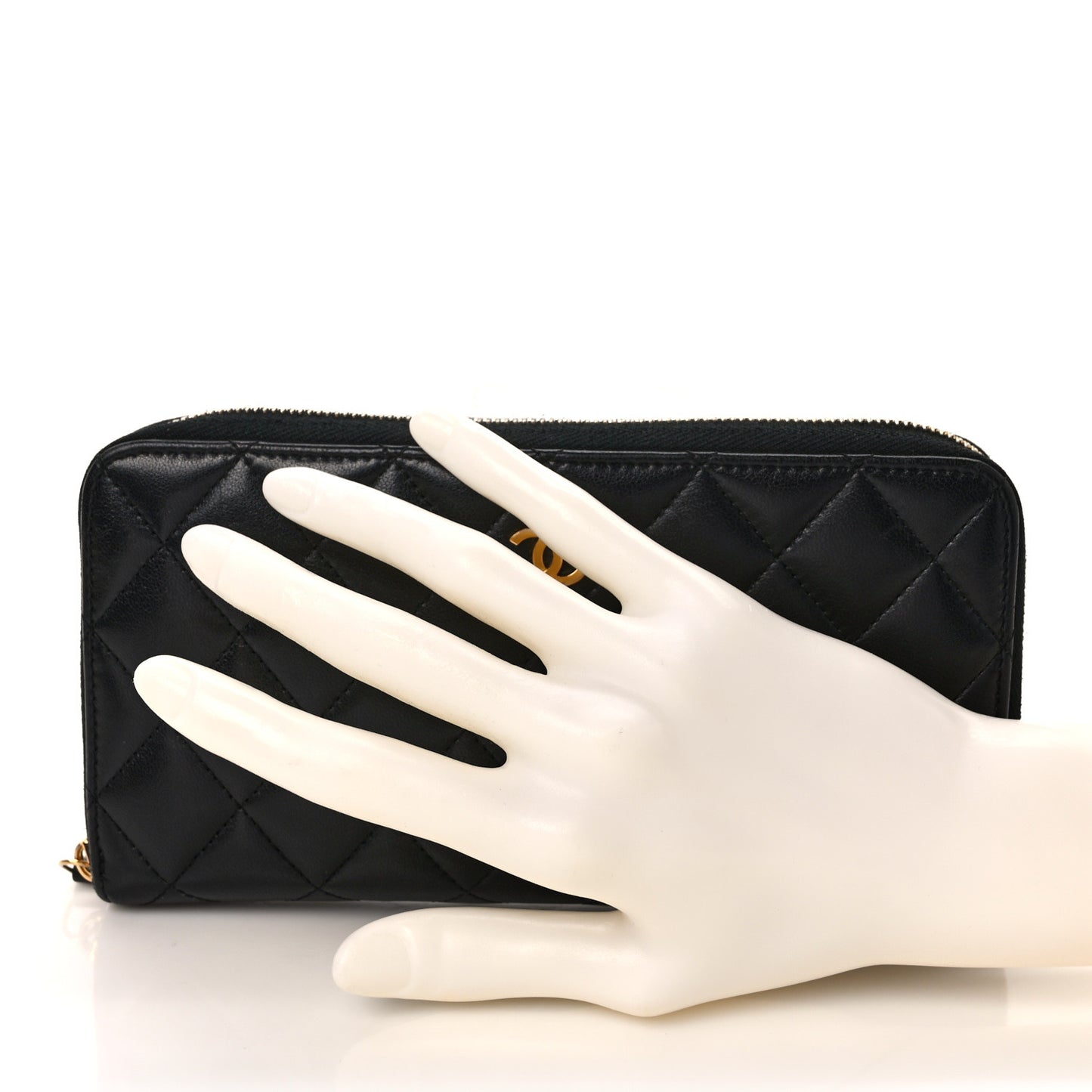 Lambskin Quilted Large Gusset Zip Around Wallet Black