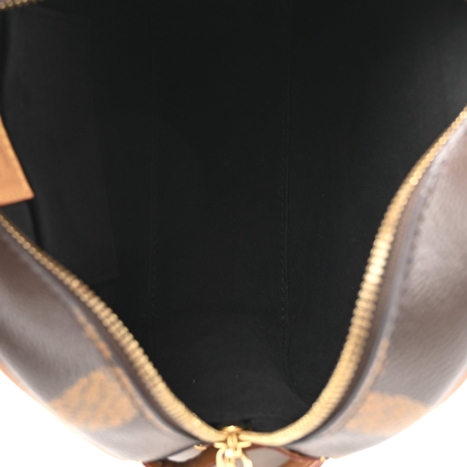 Louis Vuitton Reverse Monogram Giant Boite Chapeau Souple 5 of 14