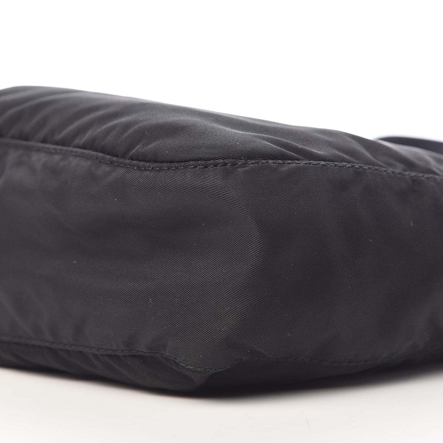 Nylon Flat Messenger Bag Black