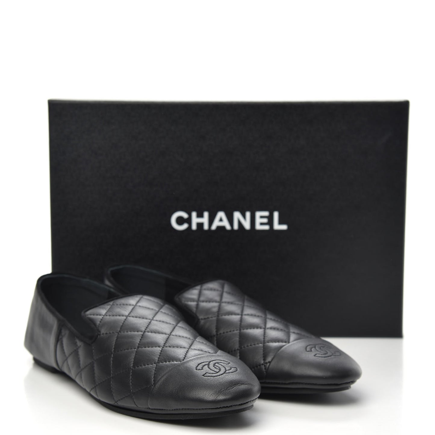 Lambskin Quilted Cap Toe Slipper With Pouch 41 Black